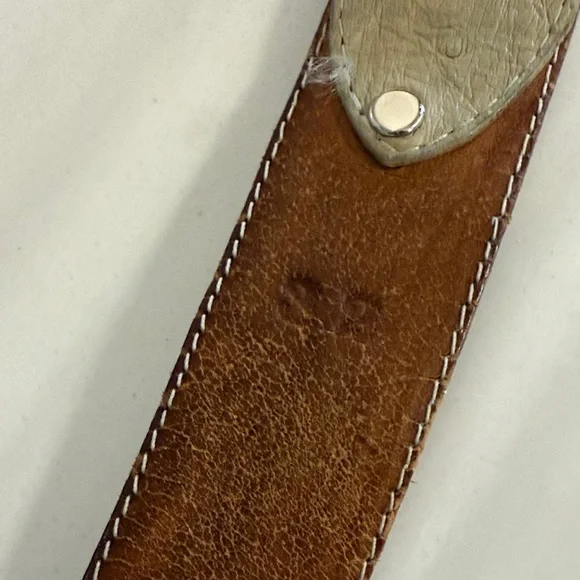 🦋 Original Ostrich Leather Belt - Cream. With removable Buckle.few blemishes. - Picture 4 of 6